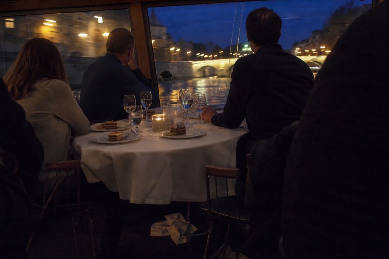 Amsterdam: Dinner Cruise with 4-Course Menu